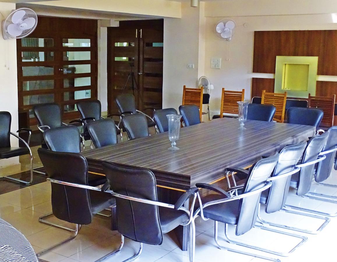 Genx Aravali, Alwar Hotel Kültér fotó