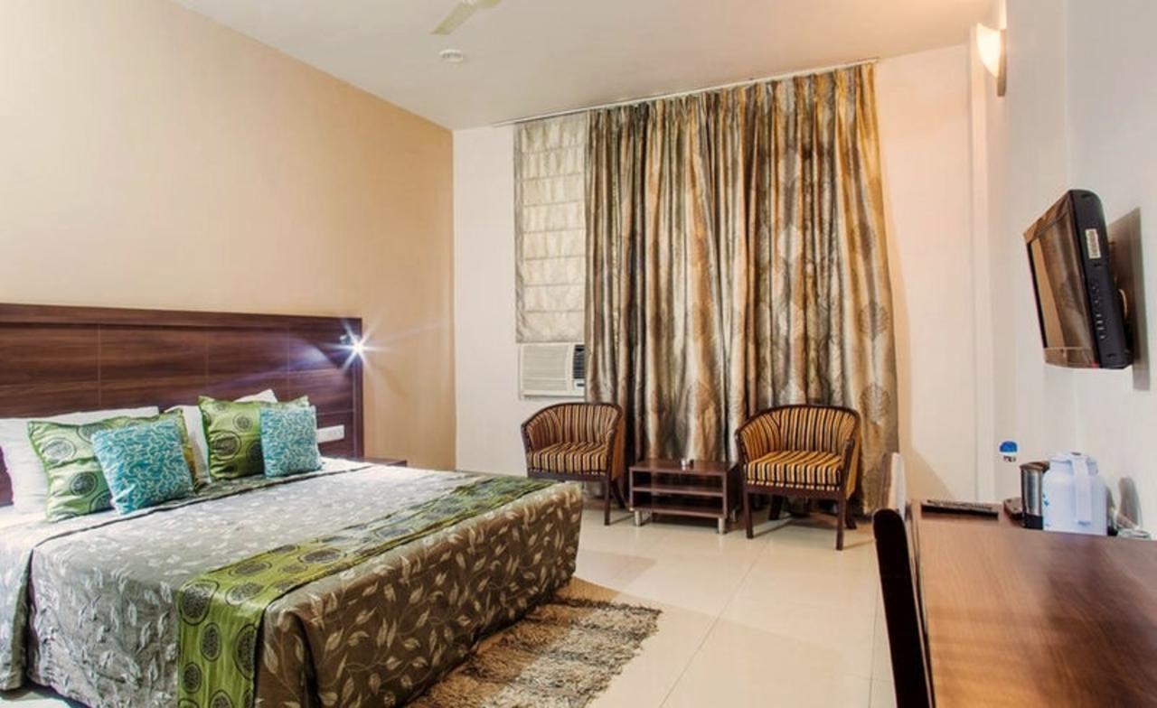 Genx Aravali, Alwar Hotel Kültér fotó