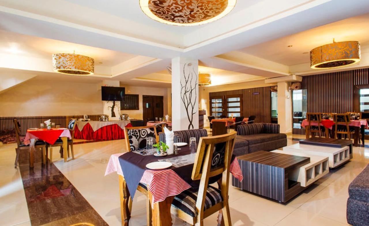 Genx Aravali, Alwar Hotel Kültér fotó